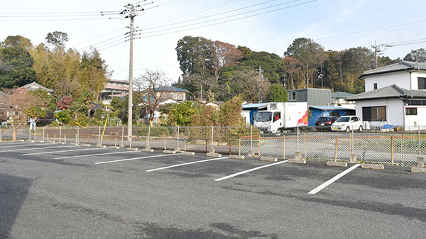 ヤマグチ薬局　柏高田店の駐車場