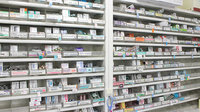 薬局おおたかの森フォレストの薬棚