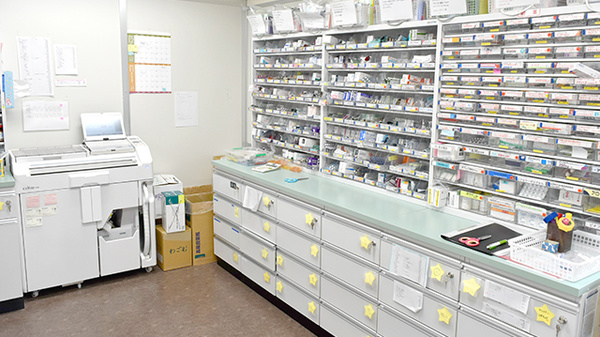 ヤマグチ薬局　北松戸店の調剤室