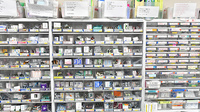 ヤマグチ薬局　北松戸店の薬棚