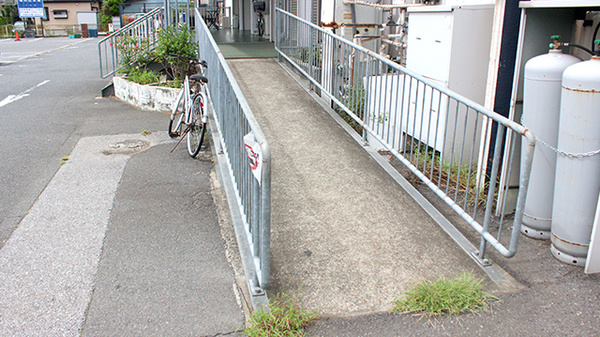 布佐マル薬局のバリアフリー設備