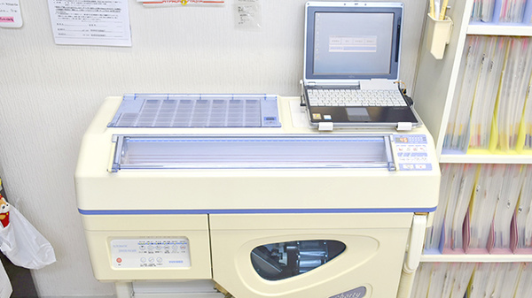 みずほ薬局前原店の調剤器具