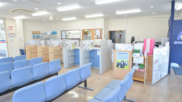 あやめ薬局下志津店の受付/カウンター