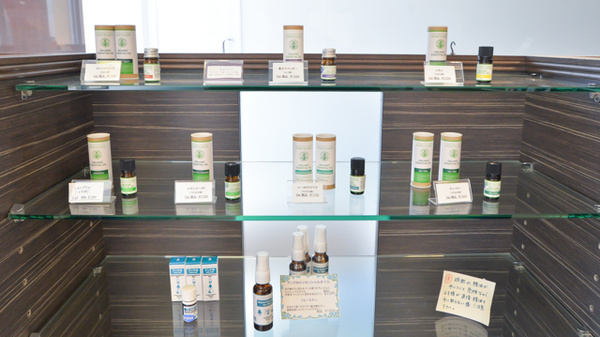 あやめ薬局　ビオトピア店の化粧品