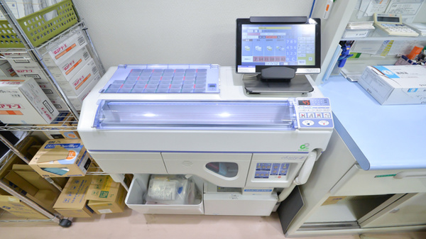 あやめ薬局八街店の調剤器具