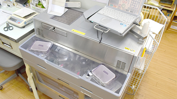 オリエンタルファーマシーの調剤器具