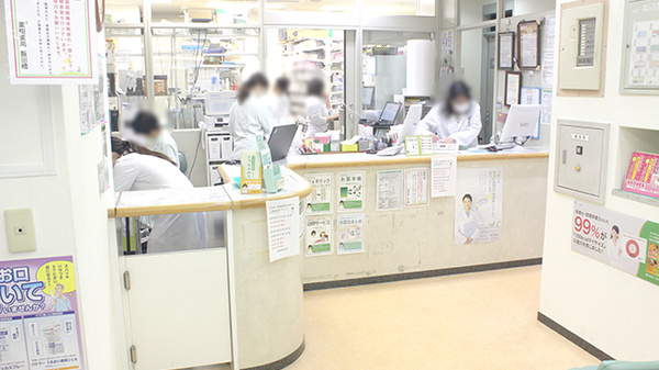 薬樹薬局　飯田橋の受付/カウンター