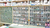 ヤマグチ薬局　オペラシティ店の薬棚