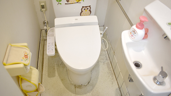 たかはし谷中薬局のお手洗い