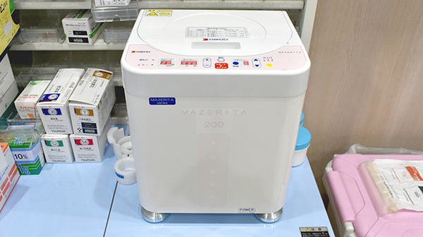 うさぎ薬局　押上店の調剤器具