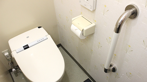 かむろ坂マル薬局のお手洗い