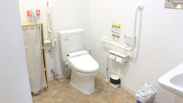 薬樹薬局　下北沢のお手洗い