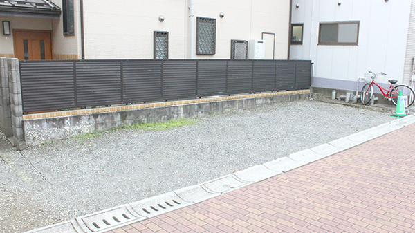 さと薬局氷川台店の駐車場
