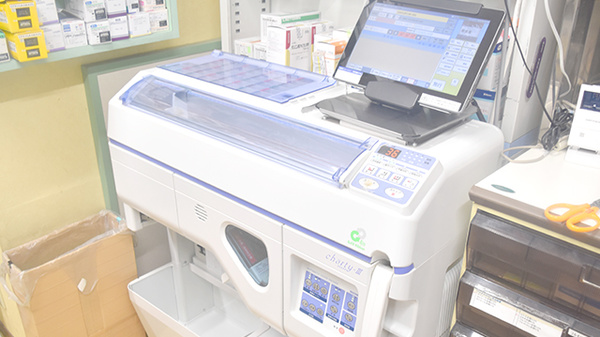 トリル薬局若葉町店の調剤器具