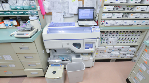 ひまわり薬局の調剤器具