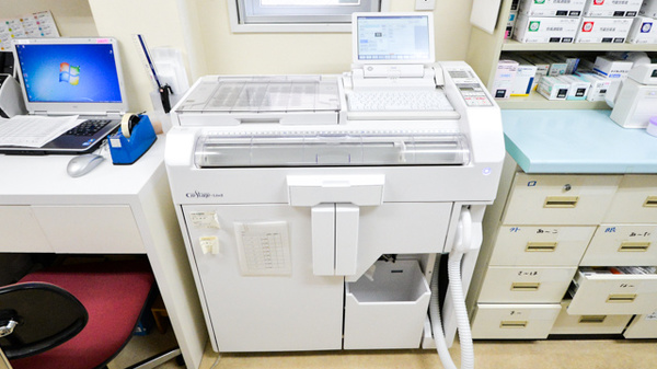 中町ちぐさ薬局の調剤器具