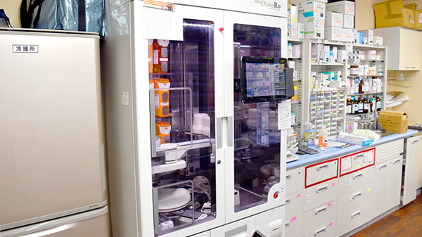 徳永薬局　国領店の調剤器具
