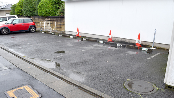 徳永薬局の駐車場