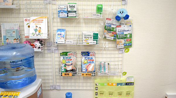 よつば薬局糀谷店の雑貨品