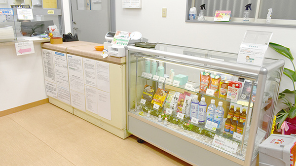 ヒカリ薬局鶴見店の受付/カウンター
