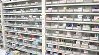 いずみ薬局　鶴見市場店の薬棚