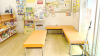 薬樹薬局　保土ケ谷の待合スペース