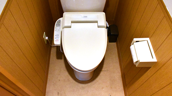 にじいろ藍薬局のお手洗い