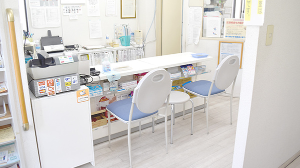 すみれ薬局の受付/カウンター