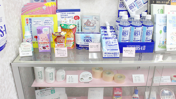 なの花薬局　新羽駅前店の雑貨品
