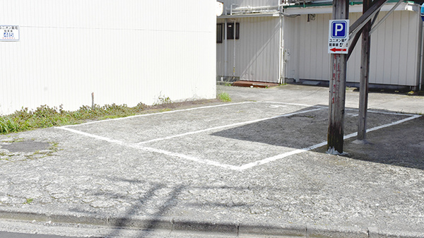 ユニオン薬局の駐車場