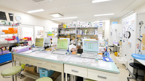 ひだまり薬局の調剤室