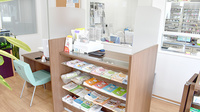 葉山ひかり薬局二号店の受付/カウンター