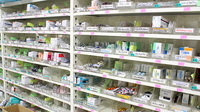 徳永薬局横須賀店の薬棚