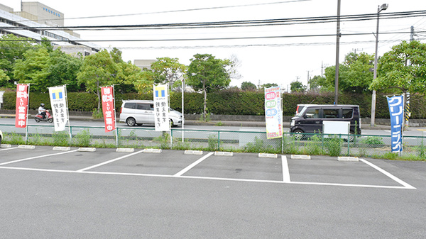 ミキ薬局　小田原店の駐車場