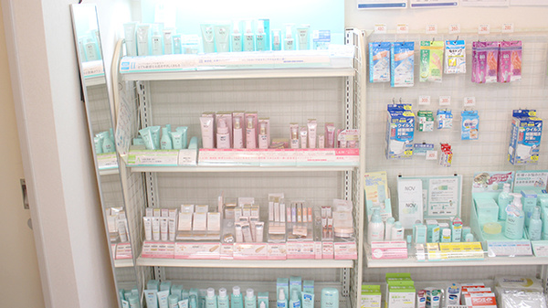 鹿沼台薬局の化粧品