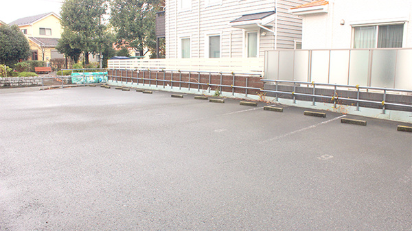 ヤマグチ薬局　下溝店の駐車場