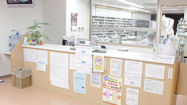 ヤマグチ薬局　南台店の受付/カウンター
