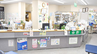 薬樹薬局　厚木水引の受付/カウンター