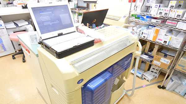 有限会社はるかぜ薬局の調剤器具