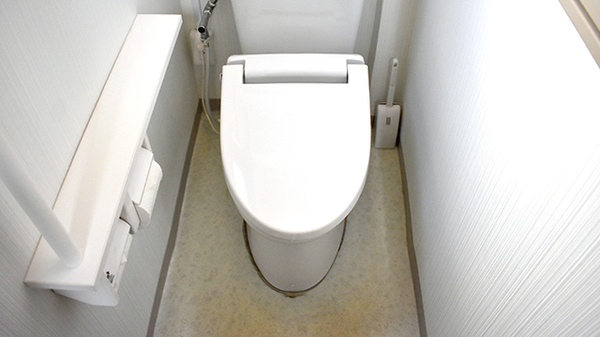 白根薬局のお手洗い