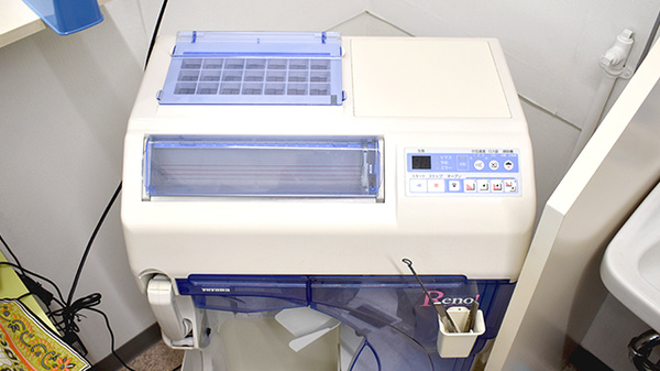 白根薬局の調剤器具