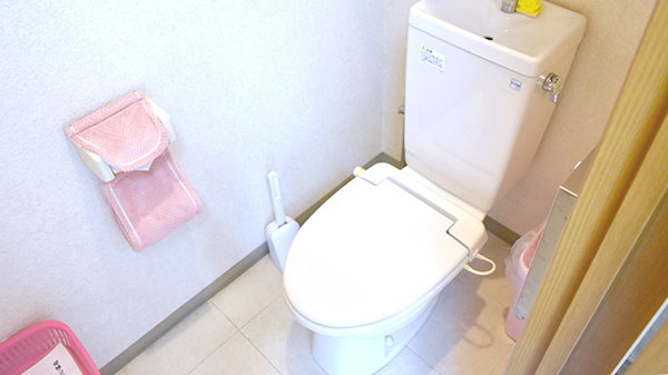 新成堂　かみかわい薬局のお手洗い