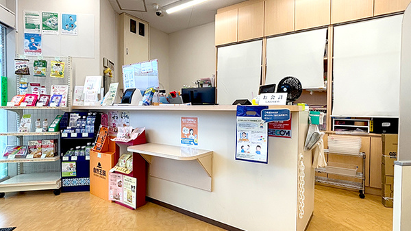 薬樹薬局 ココロット鶴ヶ峰店の受付/カウンター