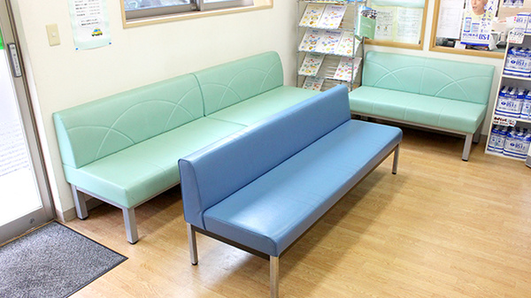 みのり薬局の待合スペース