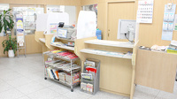 中川駅前薬局の受付/カウンター