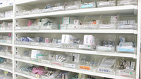 中川駅前薬局の薬棚