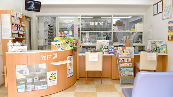ミキ薬局　武蔵小杉店の受付/カウンター