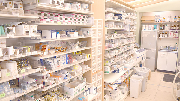 薬樹薬局　宮前平の調剤室