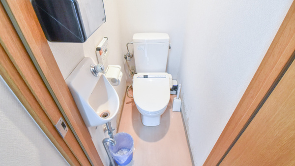 ケンユウ学校町薬局のお手洗い