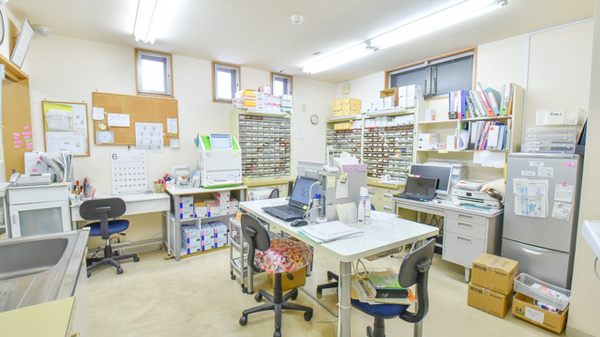 牡丹山薬局の調剤室